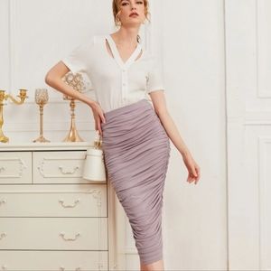 NWT Solid Rouged Pencil Skirt